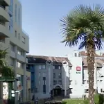 Ibis Centre Pau