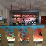 Ibis Centre 3*
