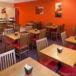 Ibis Centre Hotel 3*