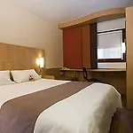 Ibis Centre Hotel