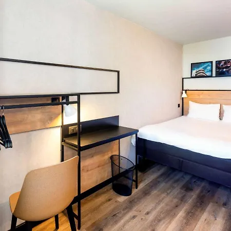 Ibis Centre 3*