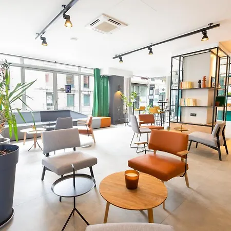 Ibis Centre 3*