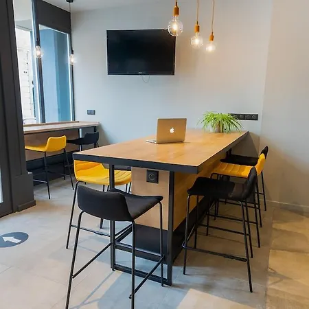 Ibis Centre Hotel