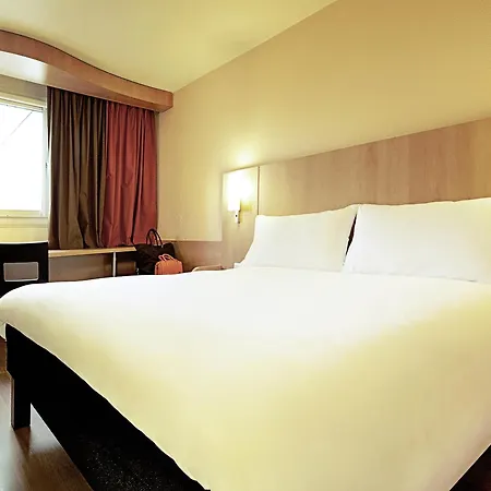 Ibis Centre 3* По