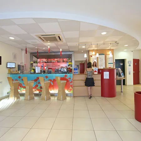 Ibis Centre Hotel Pau