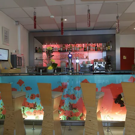 Ibis Centre 3*