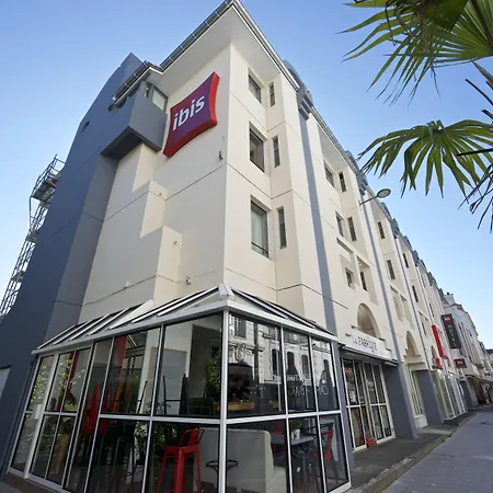 Hotel Ibis Centre 3*