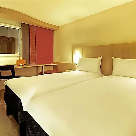 Ibis Centre Pau