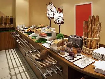 Отель Ibis Centre По