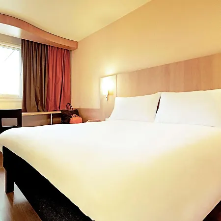 Ibis Centre 3* Pau
